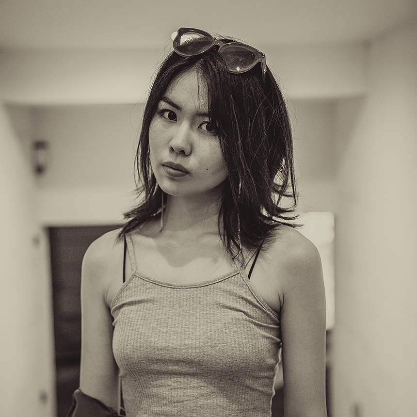 Miss Hui  һ